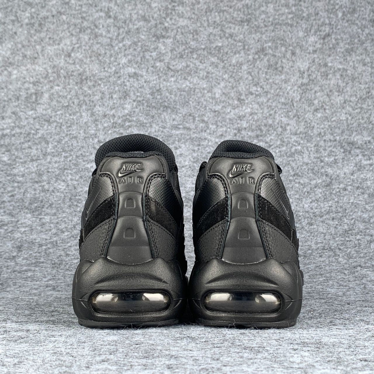 Air Max 95 Essential 'Triple Black'