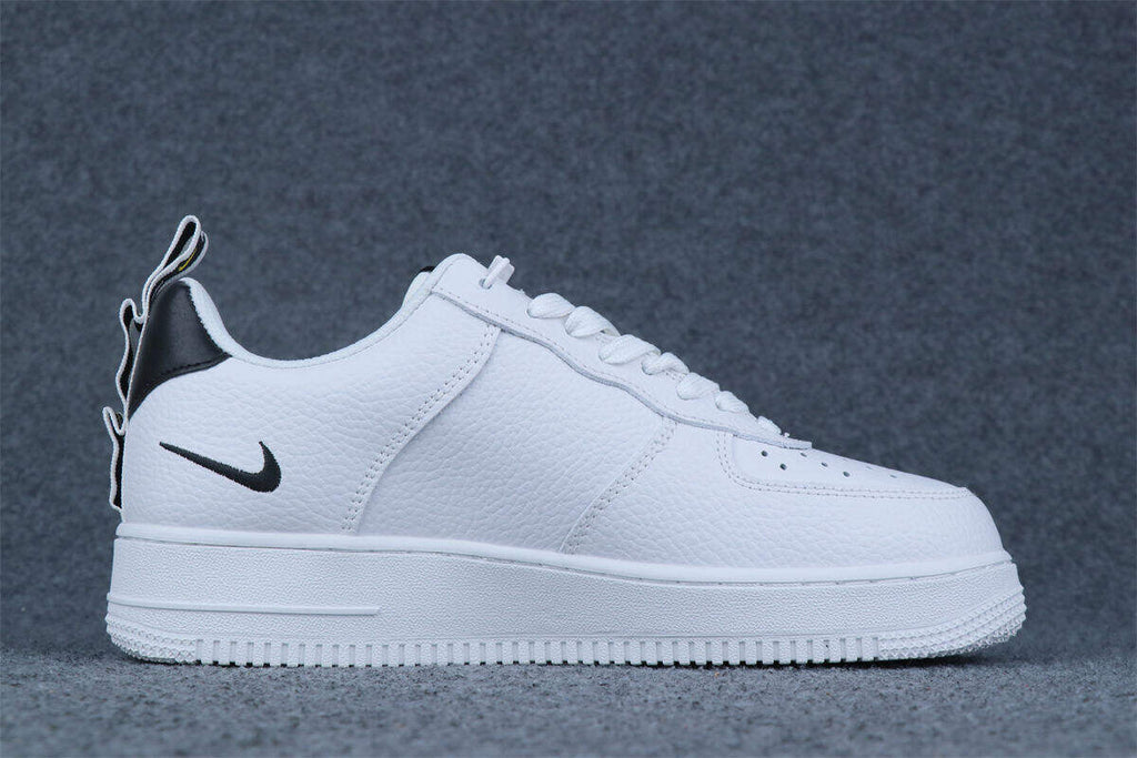 Air Force 1 '07 LV8 'Overbranding'