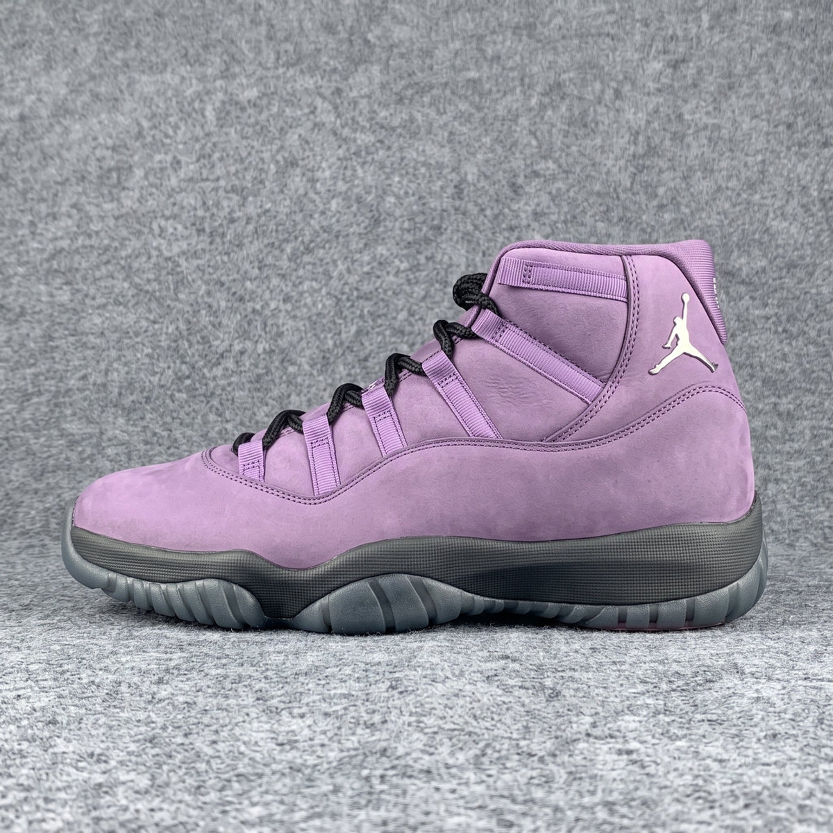 Air Jordan 11 Retro 'Mojave'