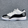 Air Jordan 11 Retro Low 'Concord'