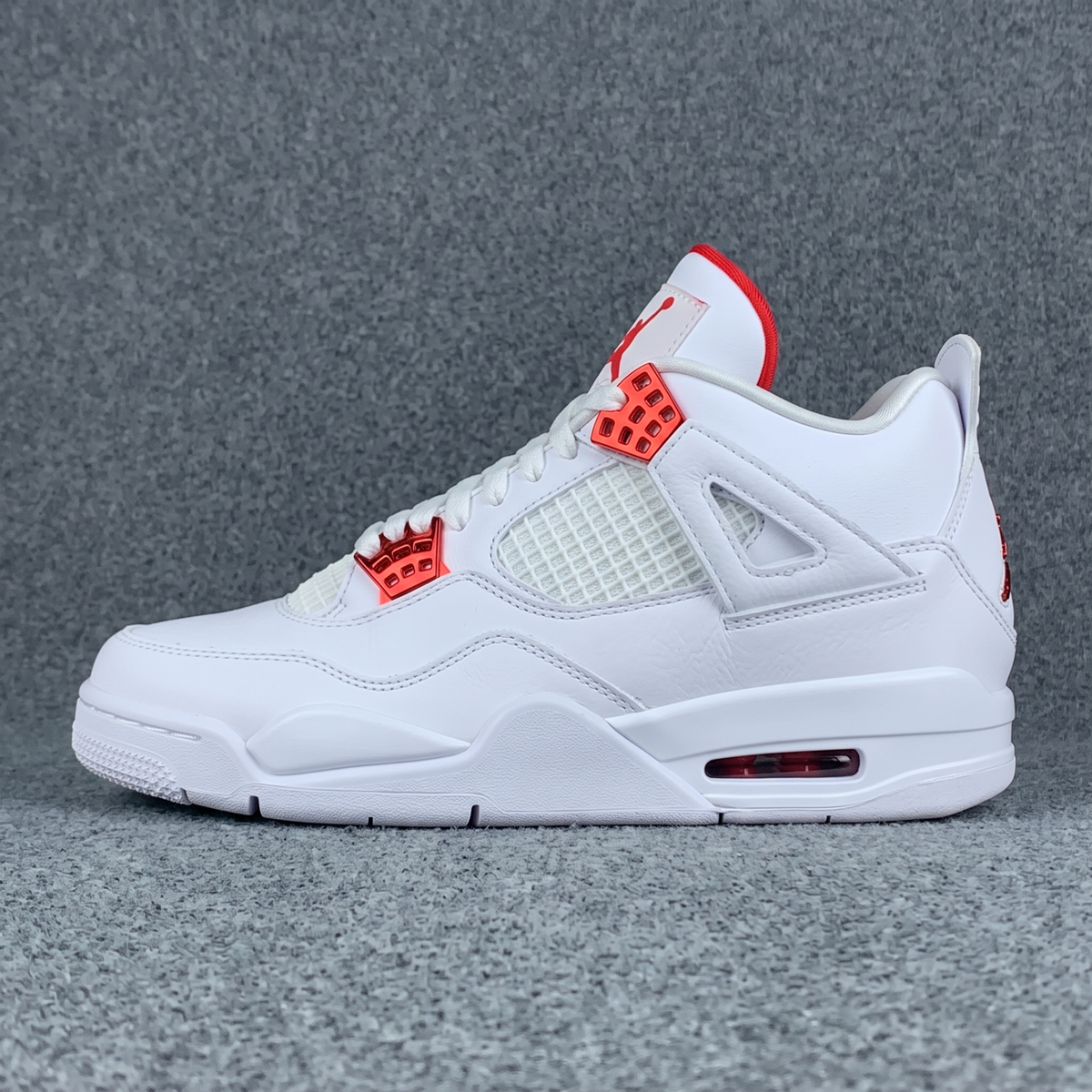 Air Jordan 4 Retro 'Red Metallic'