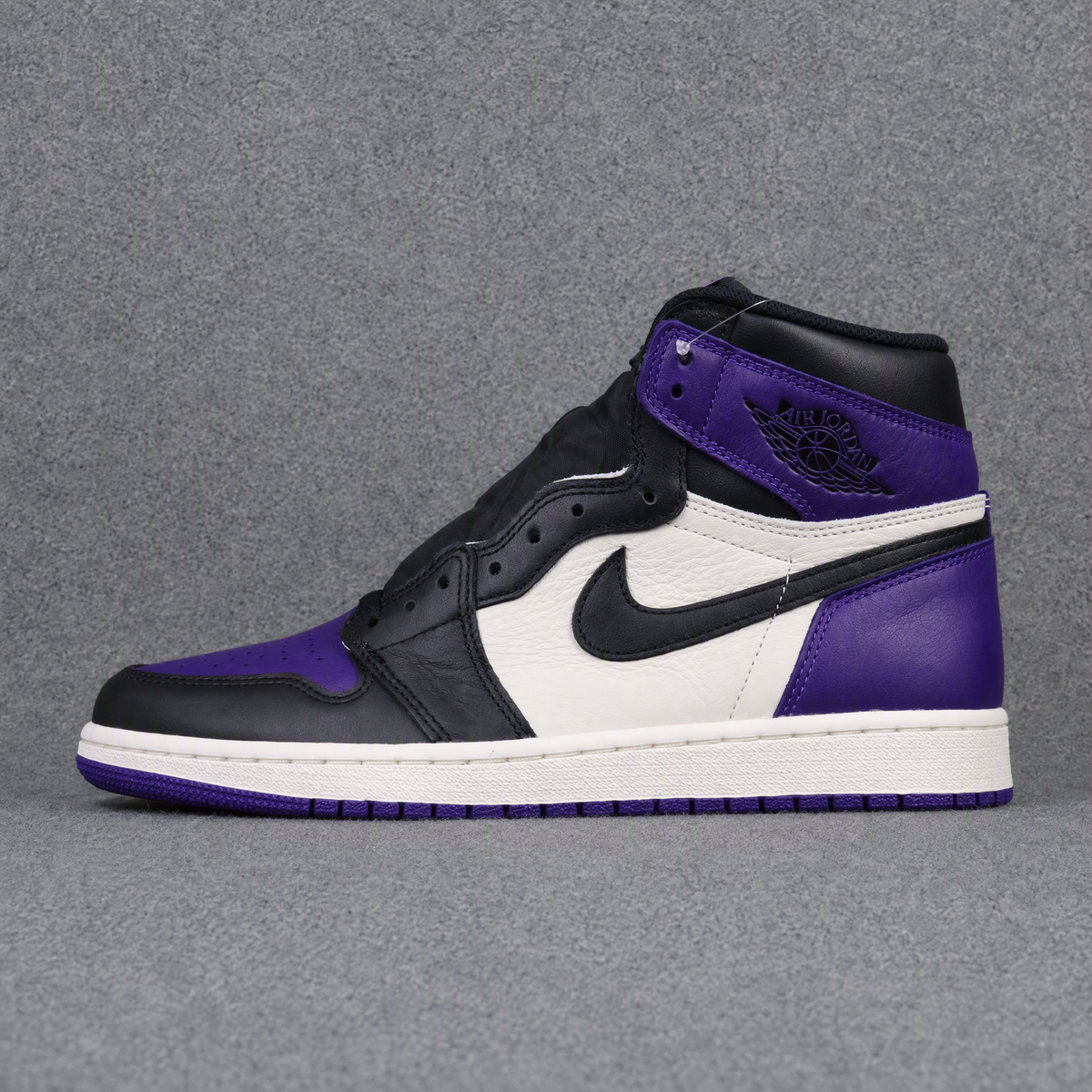 Air Jordan 1 Retro High OG 'Court Purple'