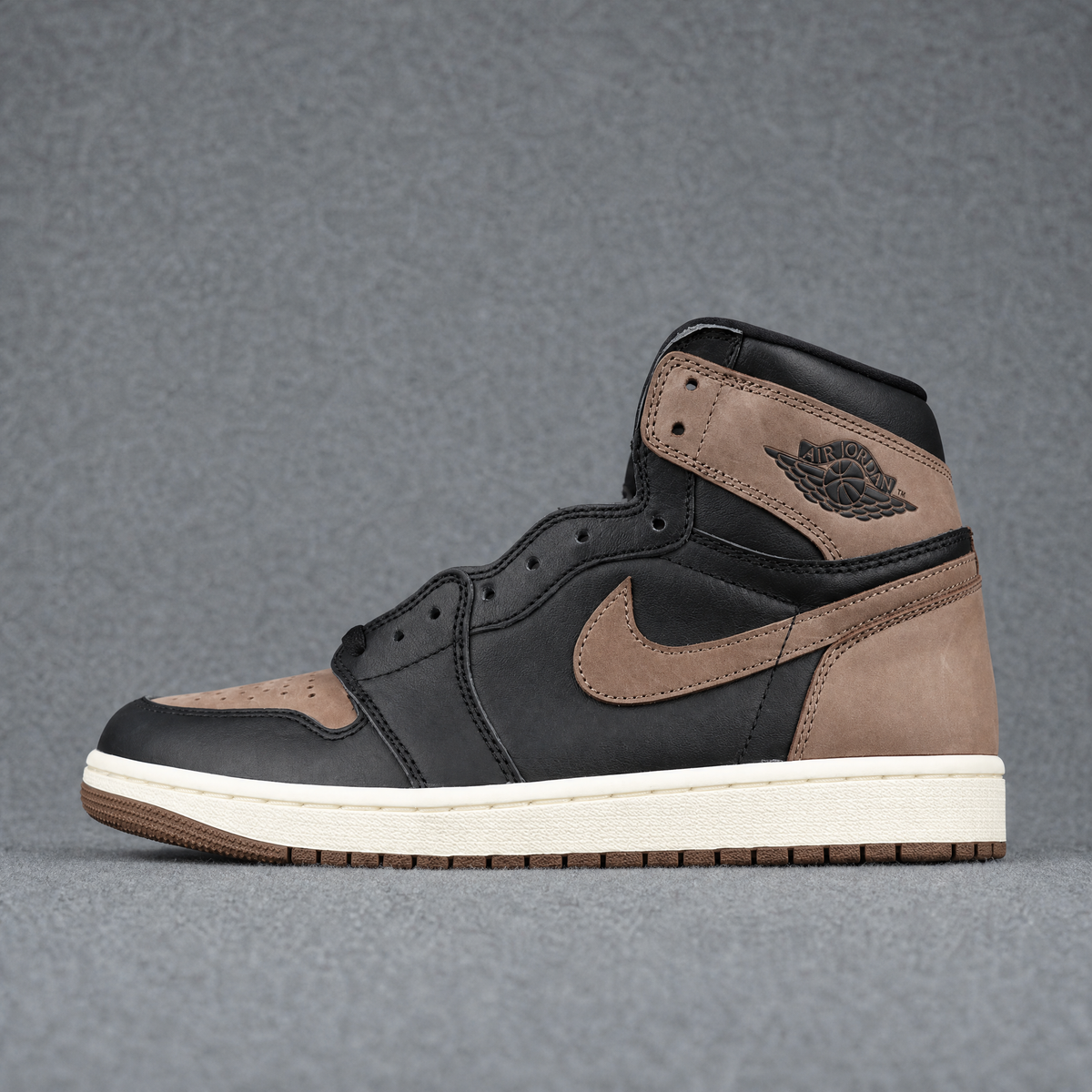 Air Jordan 1 Retro High OG 'Palomino'