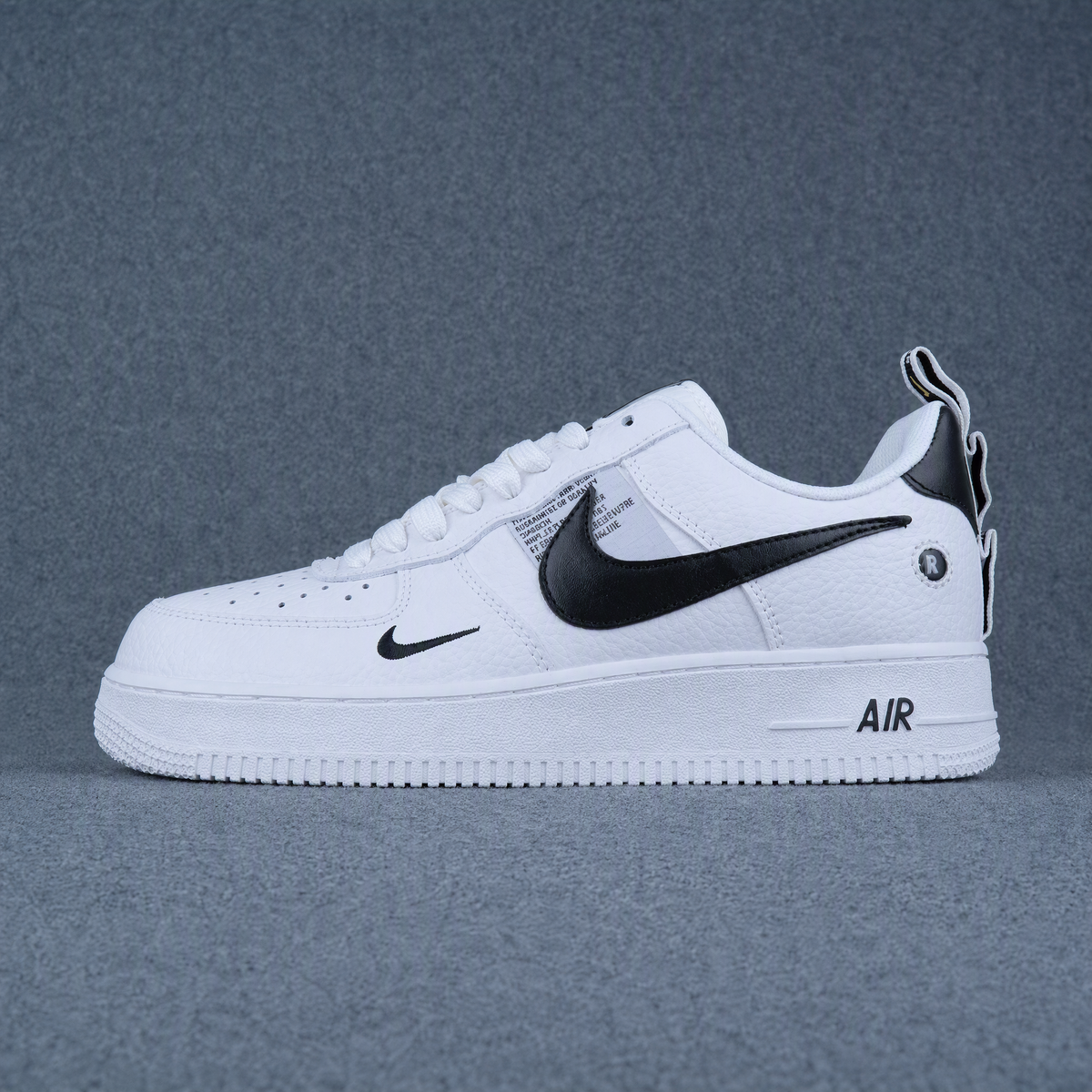 Air Force 1 '07 LV8 'Overbranding'